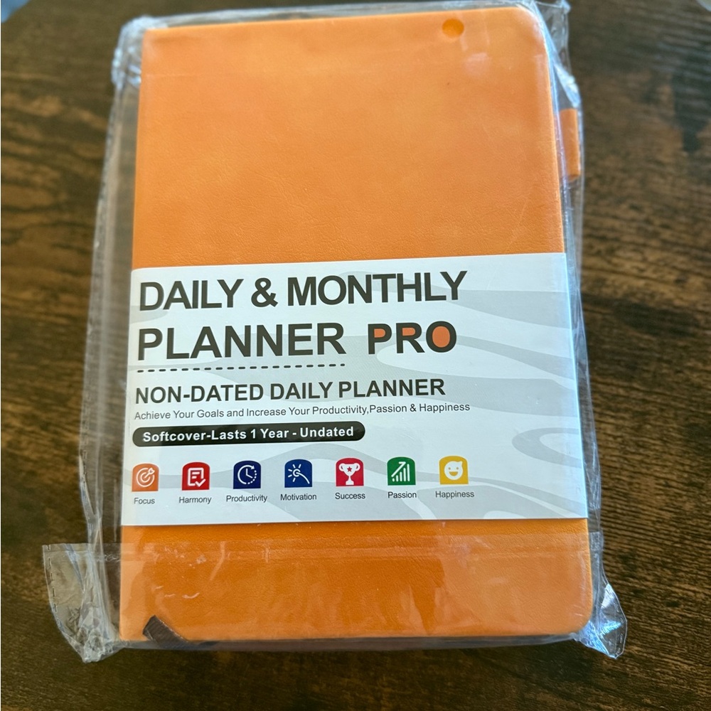 Planner – Number Page Note Undated Luxurious Weekly & Monthly Planner - Picture 7 of 8
